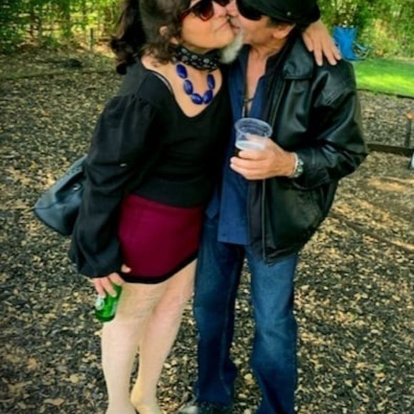 Cindy Jenkins of The Bling Sisters LIVE! Inc. - Picture 13 of 15